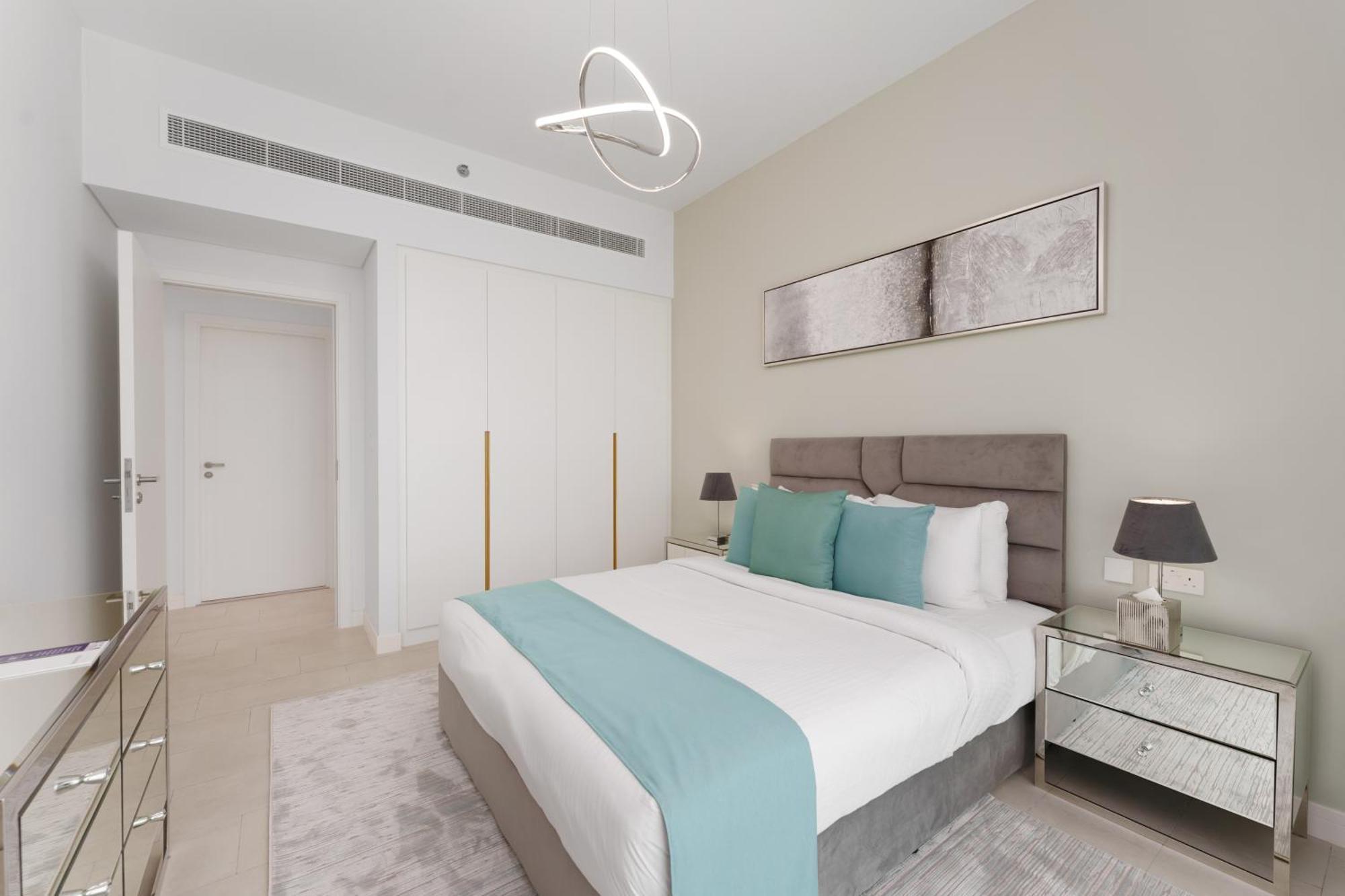 Maison Privee - Seaside Jbr Living W/ Open Sea & Bluewaters Views * Dubai