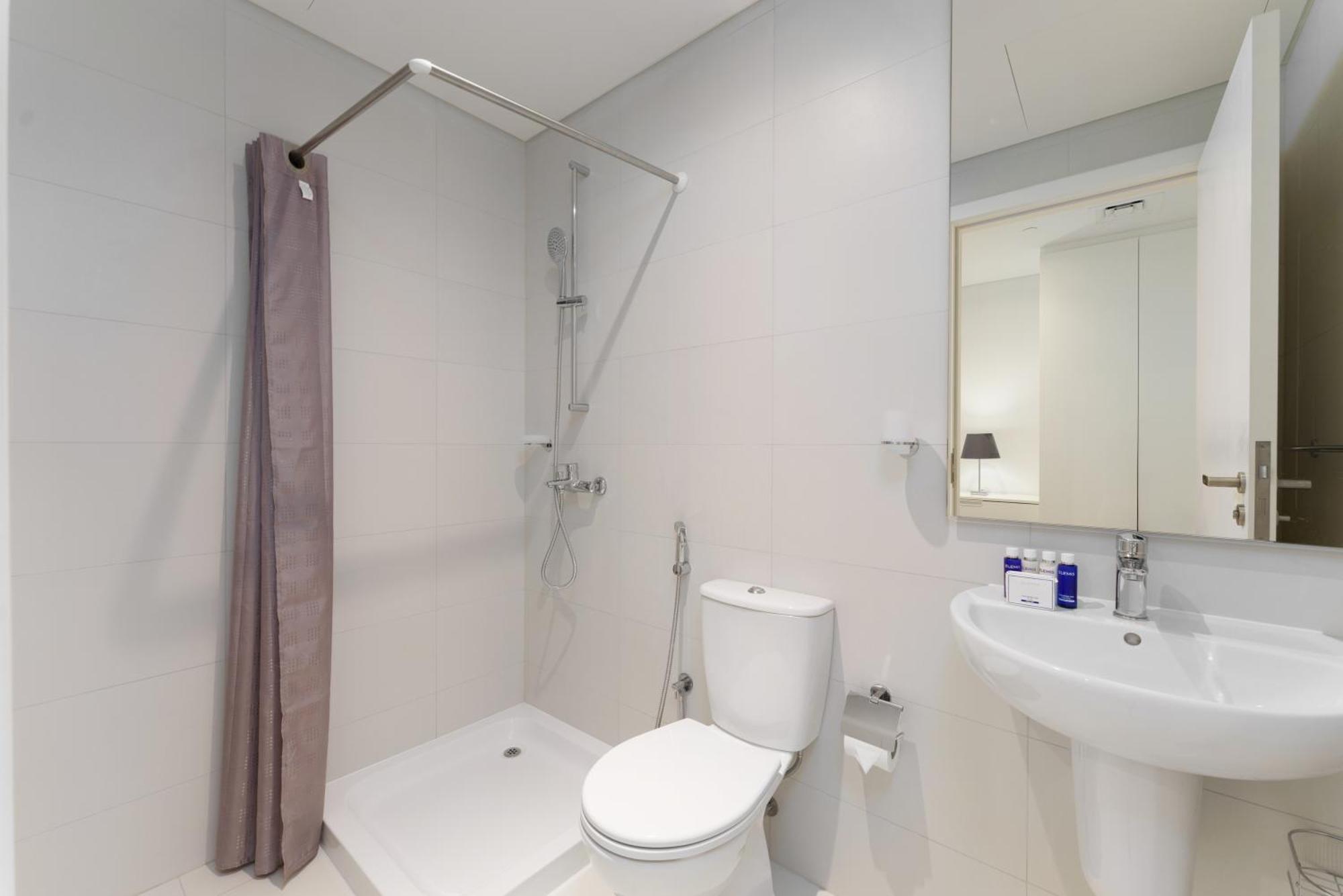 Maison Privee - Seaside Jbr Living W/ Open Sea & Bluewaters Views Dubai